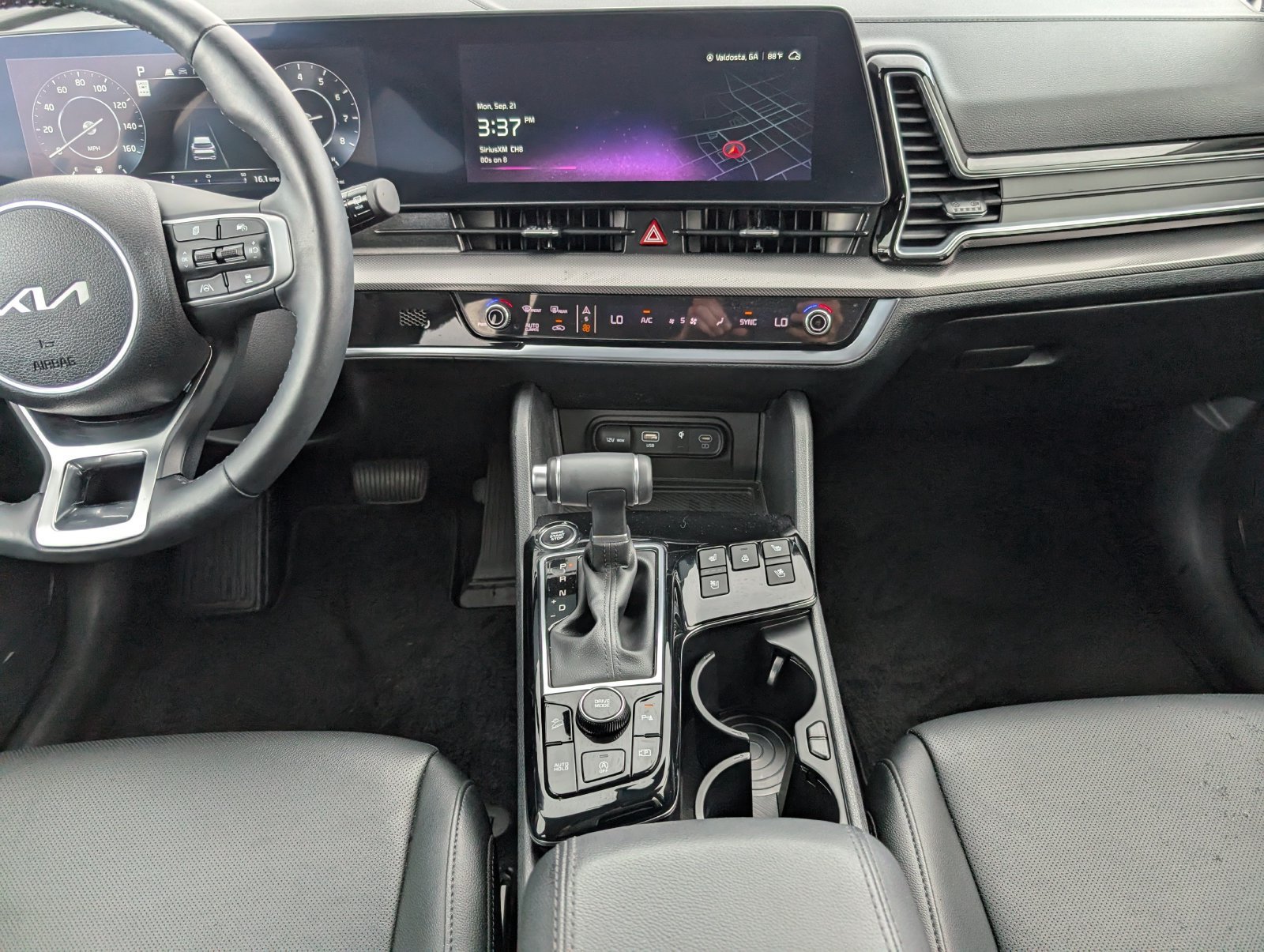 Used 2025 Kia Sportage SX FWD image 7