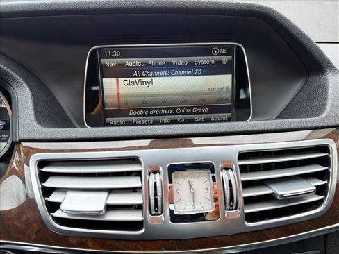 Used 2014 Mercedes-Benz E 350 Sedan image 18