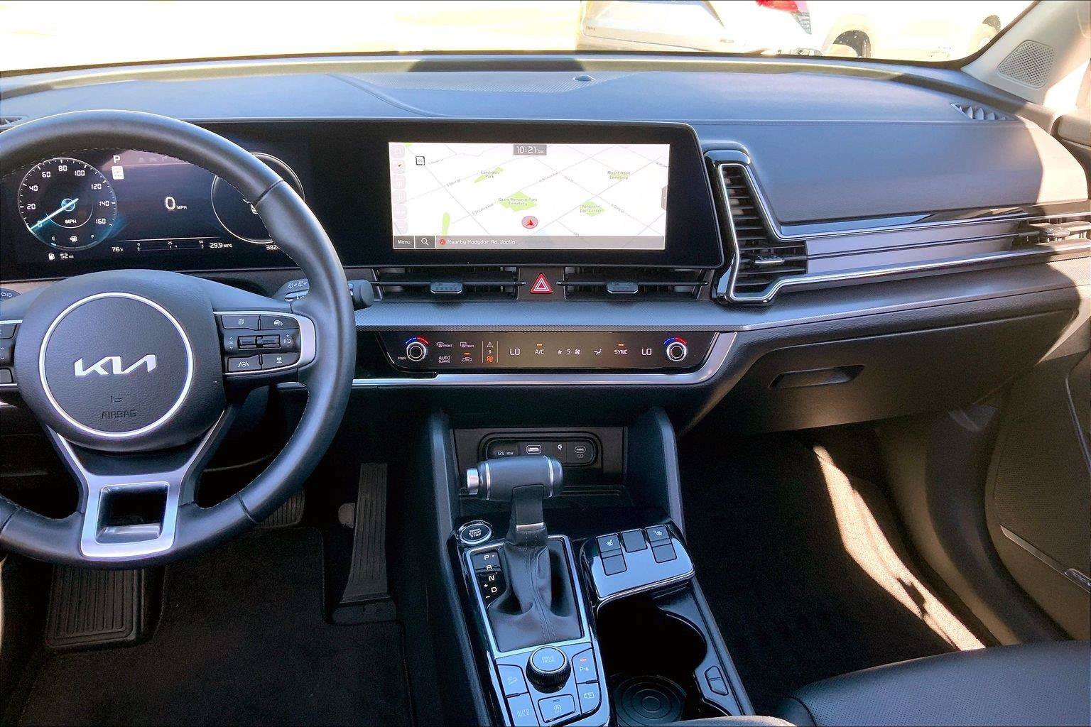Used 2025 Kia Sportage SX FWD image 6