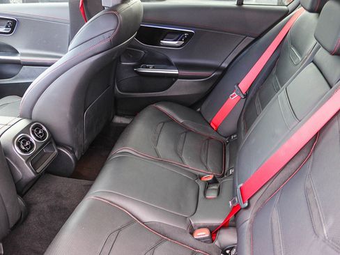 Used 2024 Mercedes-Benz C 43 AMG 4MATIC Sedan image 19