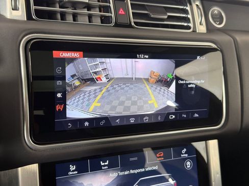 Used 2020 Land Rover Range Rover HSE image 27