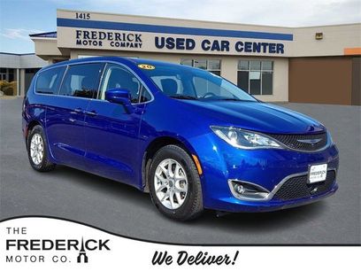 Used 2020 Chrysler Pacifica Touring w/ Advanced Safetytec Group