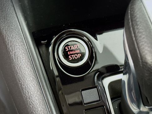 Used 2021 Nissan Kicks S FWD image 19