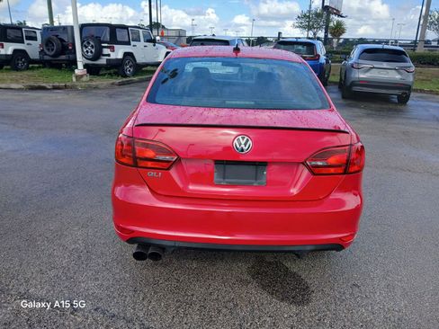 Used 2013 Volkswagen Jetta GLI Autobahn FWD image 5