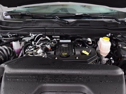 Used 2025 RAM 5500 Tradesman image 18