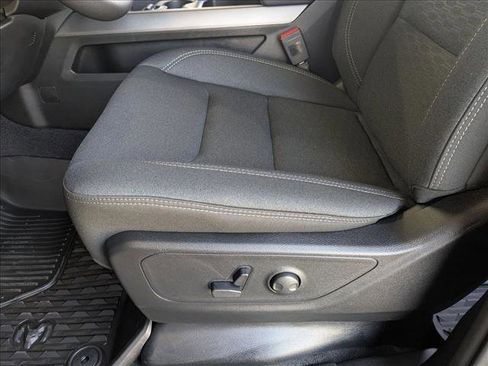 New 2026 RAM 1500 Big Horn AWD/4WD image 4