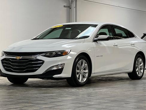 Used 2024 Chevrolet Malibu LT image 8
