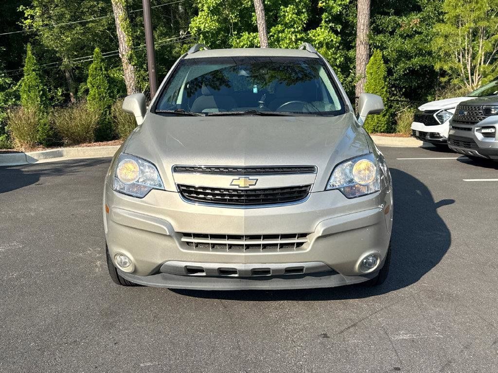 Used 2014 Chevrolet Captiva Sport LT FWD image 2