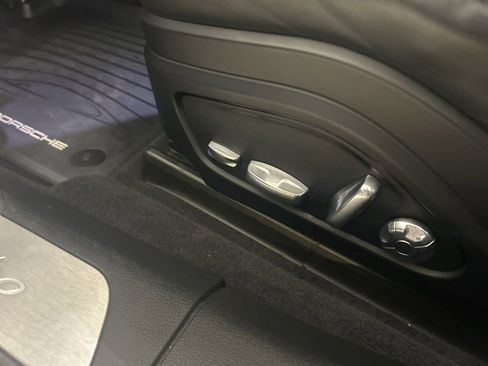 Used 2018 Porsche Panamera Turbo image 16