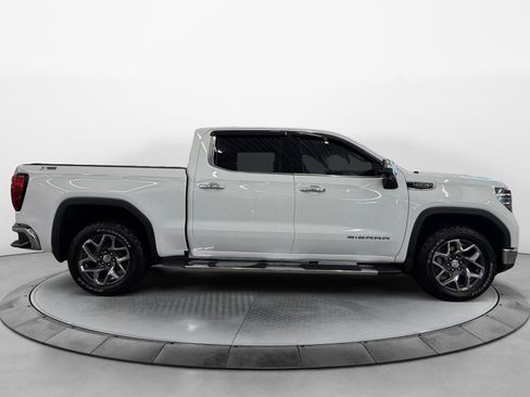 Used 2024 GMC Sierra 1500 SLT w/ SLT Premium Plus Package image 2