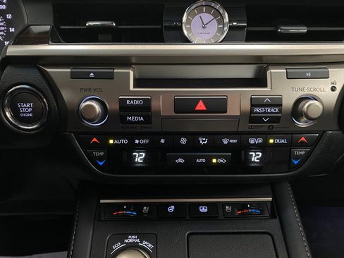 Used 2017 Lexus ES 350 w/ Luxury Package image 26