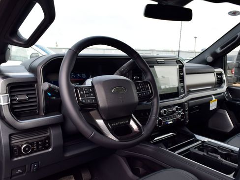 New 2026 Ford F250 Platinum AWD/4WD image 17