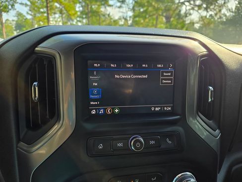 Used 2026 GMC Sierra 1500 Pro w/ Pro Value Package AWD/4WD image 26