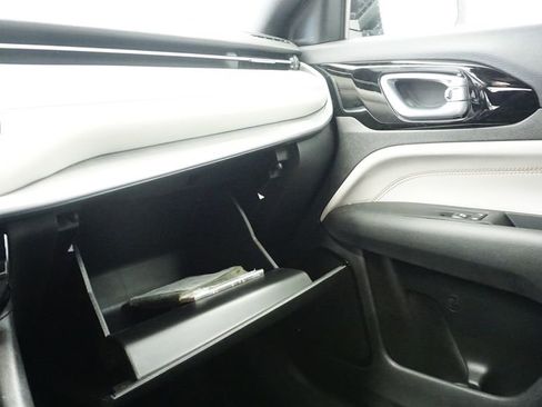 New 2026 Jeep Compass Limited image 36