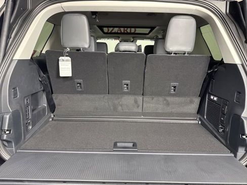 New 2025 Ford Expedition Active image 27