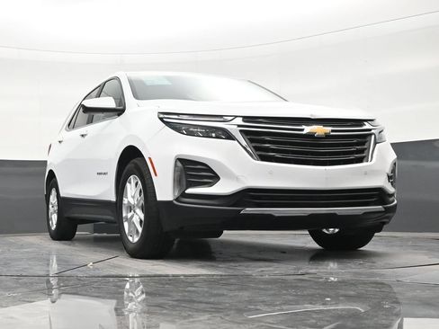Used 2024 Chevrolet Equinox LT FWD image 26