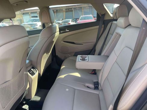 Used 2018 Hyundai Tucson Limited w/ Cargo Package image 12
