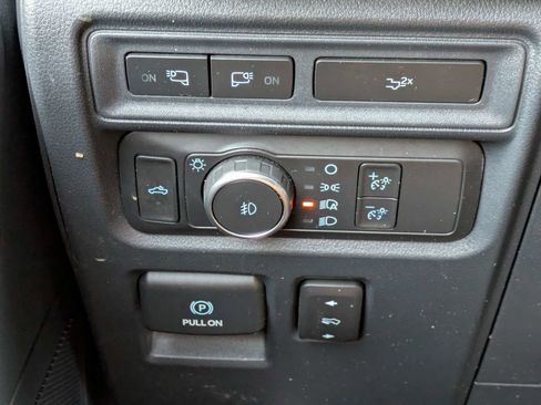 Used 2022 Ford F150 XLT w/ Equipment Group 302A High AWD/4WD image 28
