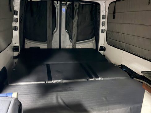 Used 2018 Mercedes-Benz Sprinter 3500 image 30