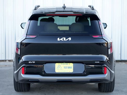 Used 2024 Kia EV9 GT-Line image 57