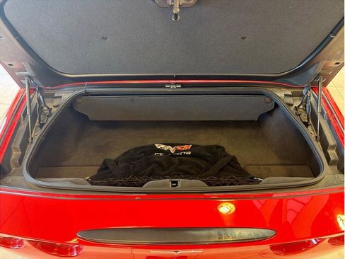 Used 2005 Chevrolet Corvette Convertible w/ Preferred Equipment Group RWD image 30