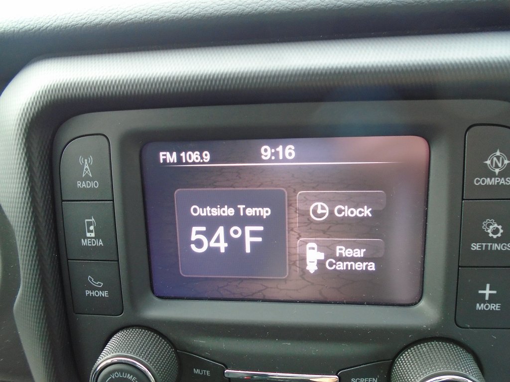 Certified 2021 Jeep Wrangler Sport AWD/4WD image 22