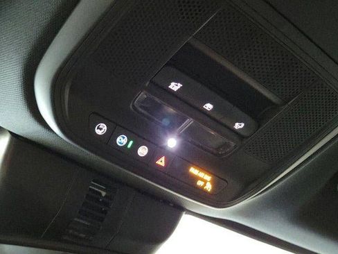 Used 2024 GMC Acadia Elevation w/ Luxury Package image 31