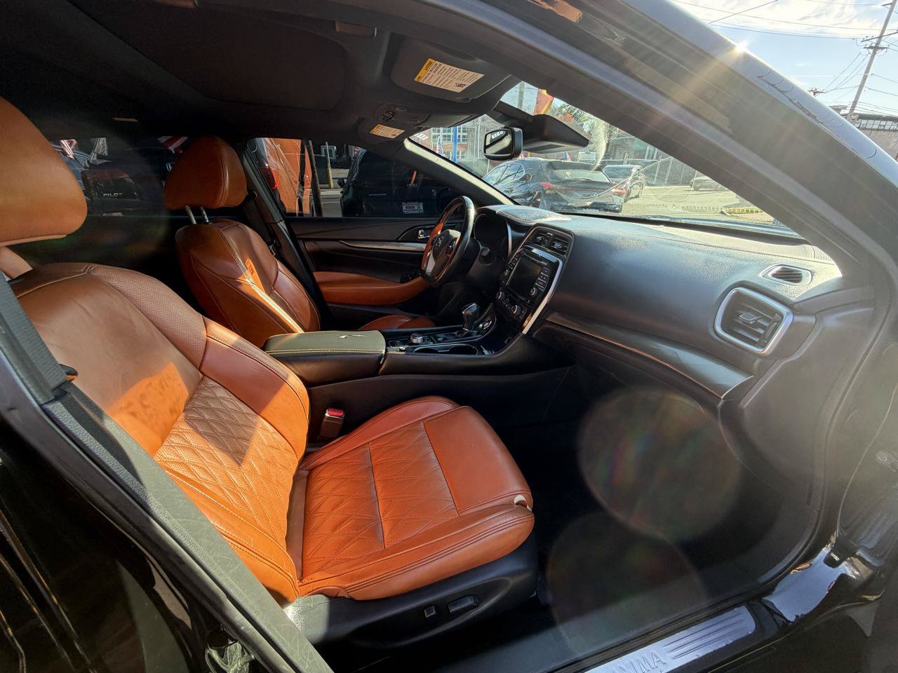 Used 2019 Nissan Maxima Platinum w/ Reserve Package FWD image 18