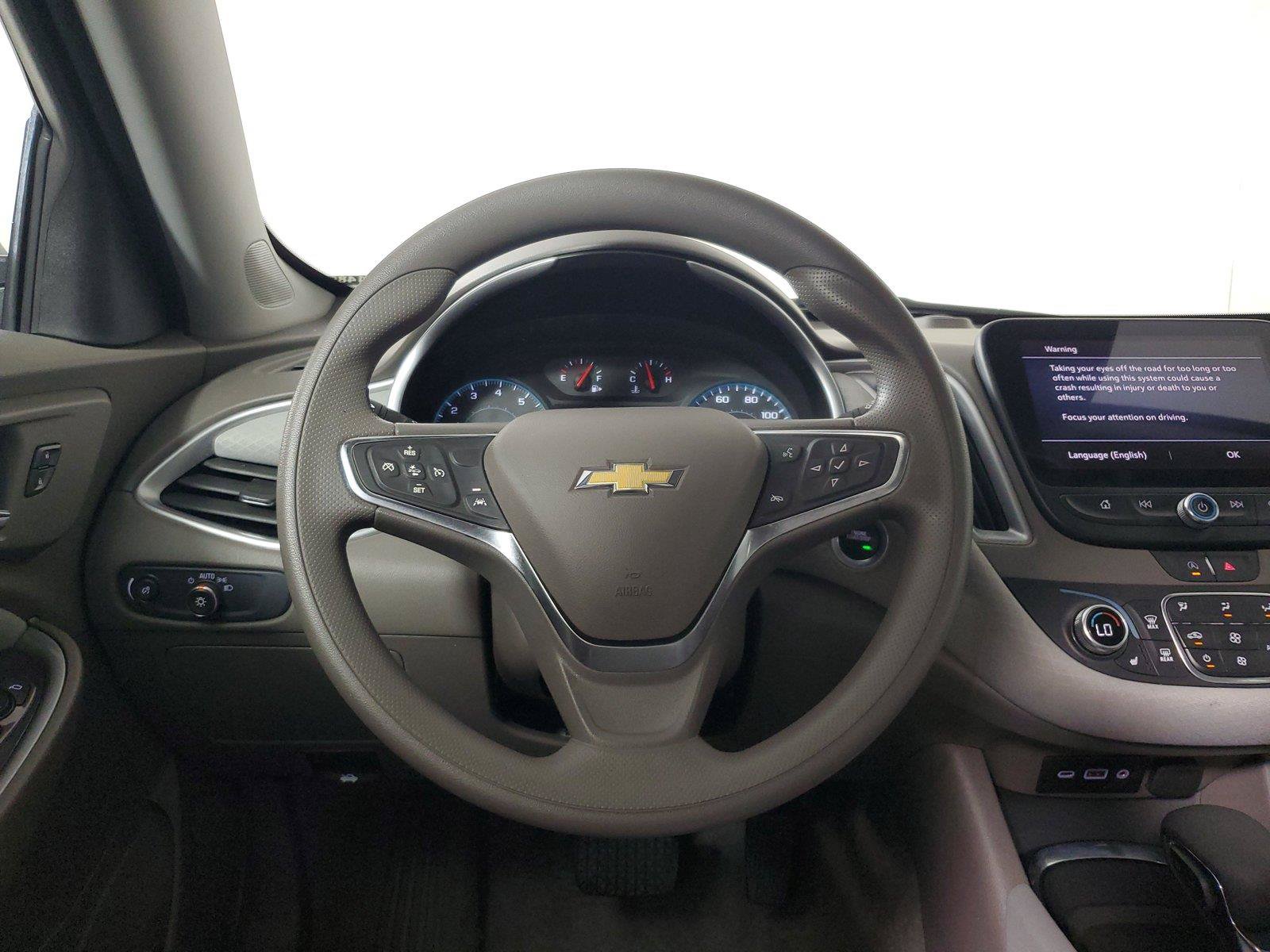Used 2025 Chevrolet Malibu LT FWD image 15