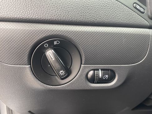 Used 2014 Volkswagen Jetta S image 14