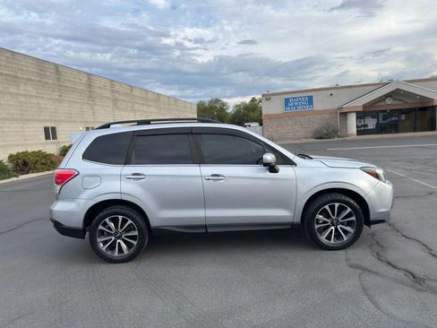 Used 2017 Subaru Forester 2.0XT Premium w/ Popular Package #2A image 4