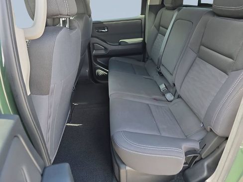 Used 2024 Nissan Frontier SV w/ SV Convenience Package RWD image 59