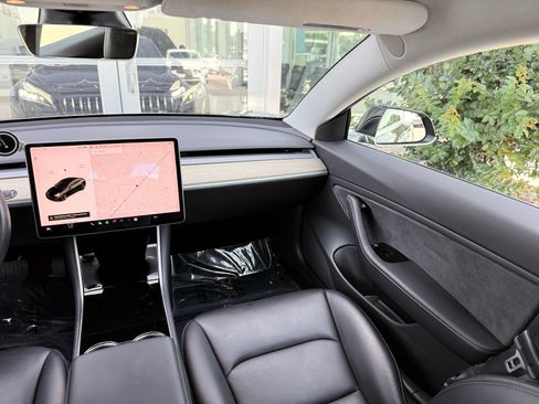 Used 2019 Tesla Model 3 Long Range AWD/4WD image 25