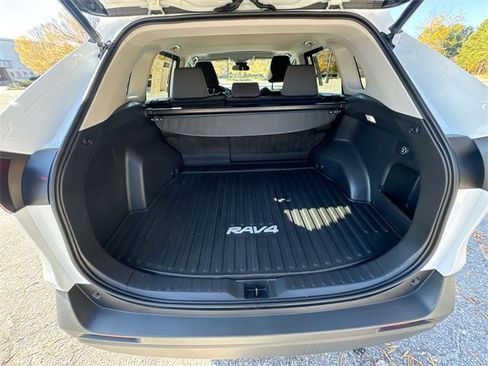 Used 2023 Toyota RAV4 XLE image 25