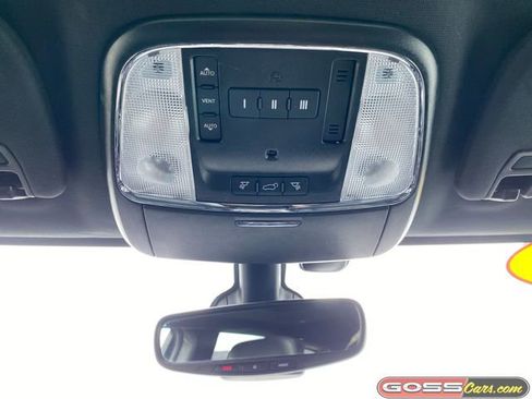 Used 2020 Jeep Grand Cherokee Limited image 15