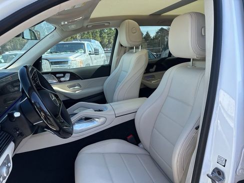 Used 2025 Mercedes-Benz GLE 350 4MATIC image 7