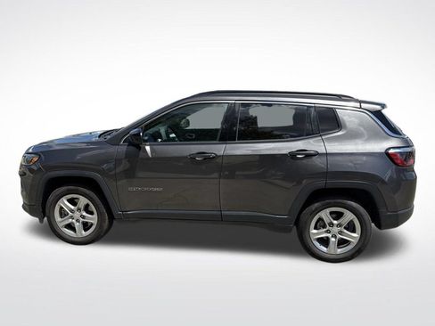Used 2024 Jeep Compass Latitude AWD/4WD image 41