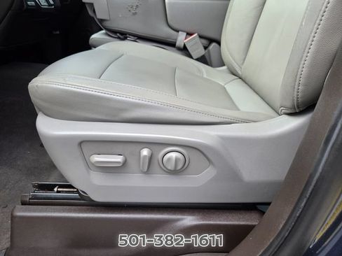 Used 2020 Chevrolet Silverado 1500 LT w/ Texas Edition RWD image 10