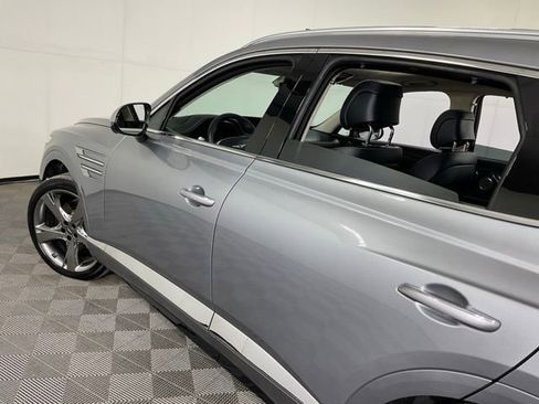 Used 2024 Genesis GV80 3.5T w/ Prestige Package image 36