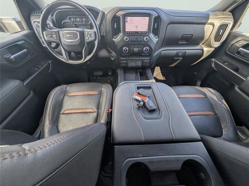 Used 2022 GMC Sierra 2500 AT4 w/ AT4 Preferred Package image 32