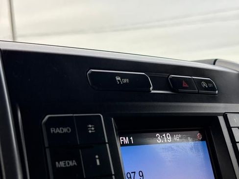 Used 2018 Ford F150 XLT image 22