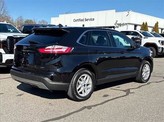 Used 2024 Ford Edge SEL video 2