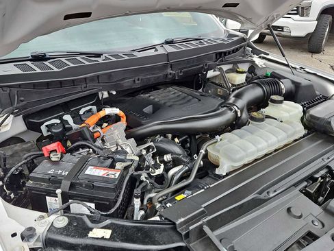 Used 2022 Ford F150 Platinum w/ Equipment Group 701A High image 15