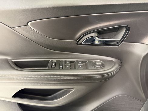 Used 2019 Buick Encore Preferred FWD image 13