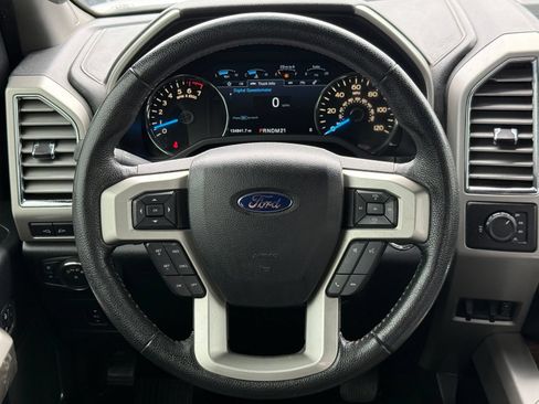 Used 2015 Ford F150 Lariat w/ Equipment Group 502A Luxury AWD/4WD image 31