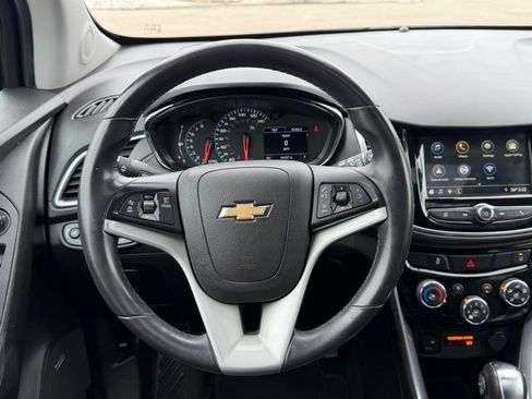 Used 2019 Chevrolet Trax Premier image 28