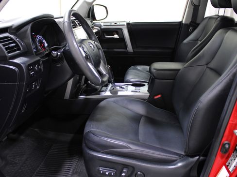 Used 2022 Toyota 4Runner Limited image 3