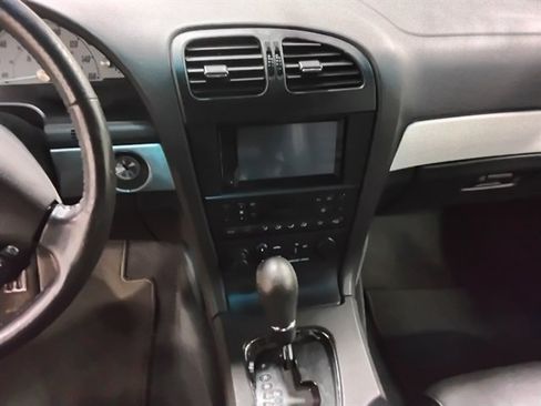 Used 2002 Ford Thunderbird RWD image 12