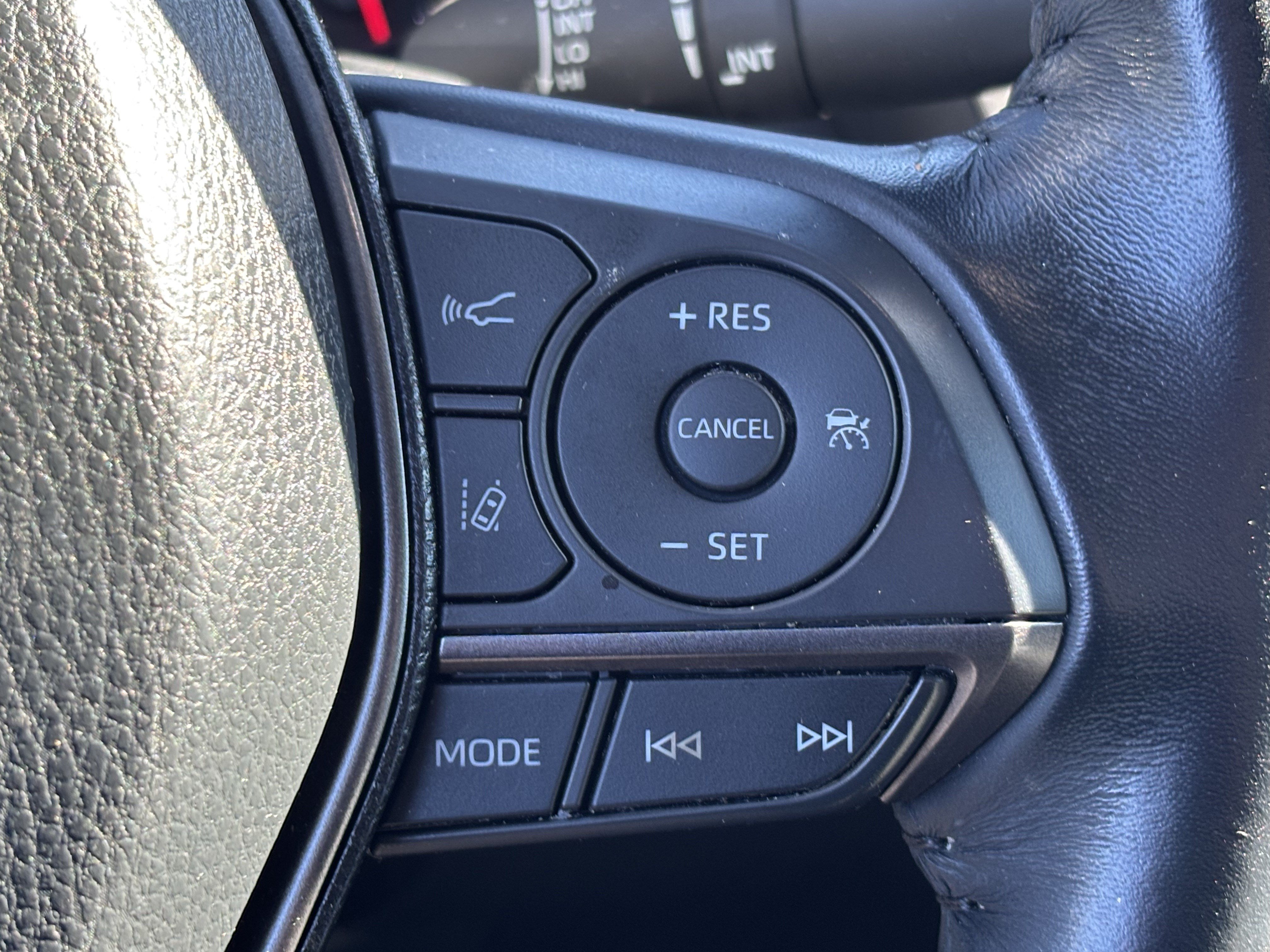 Used 2021 Toyota Camry XSE FWD image 20