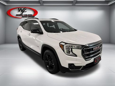 Used 2023 GMC Terrain AT4 w/ Infotainment Package II AWD/4WD image 3